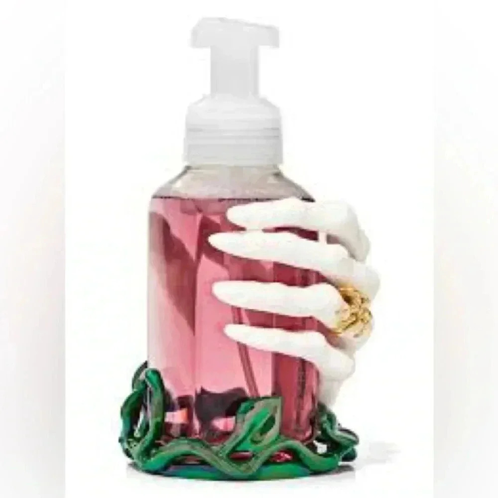 New BBW Halloween 2022 White‎ Witch Hand Vine Soap Holder